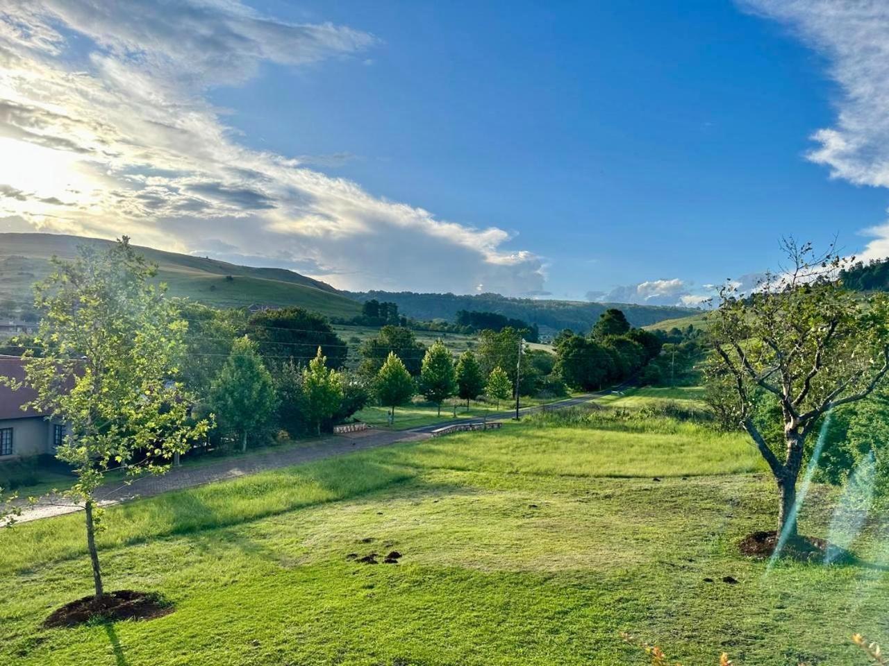 Stone Creek Mountain Lodge Dullstroom Bagian luar foto