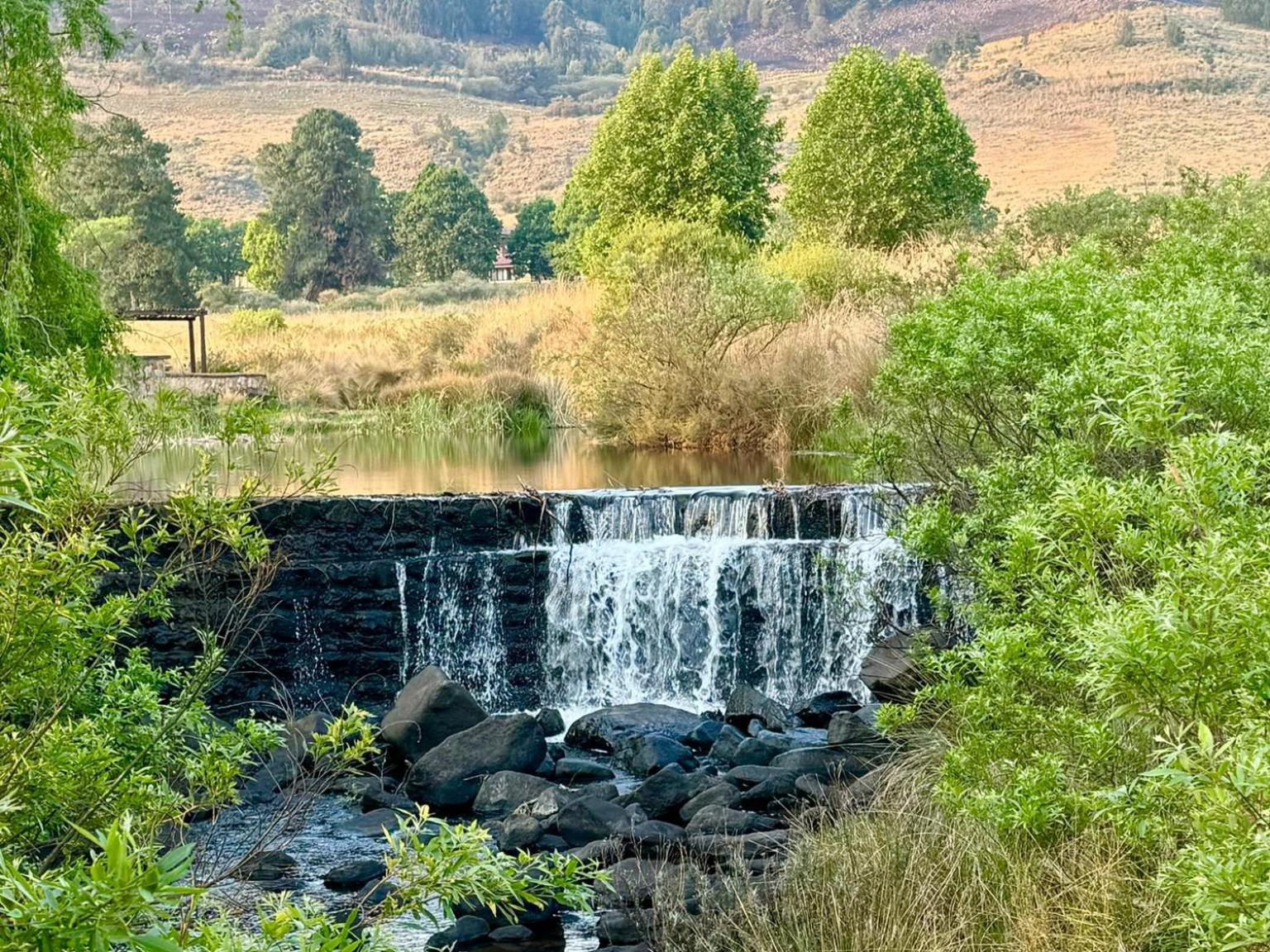 Stone Creek Mountain Lodge Dullstroom Bagian luar foto